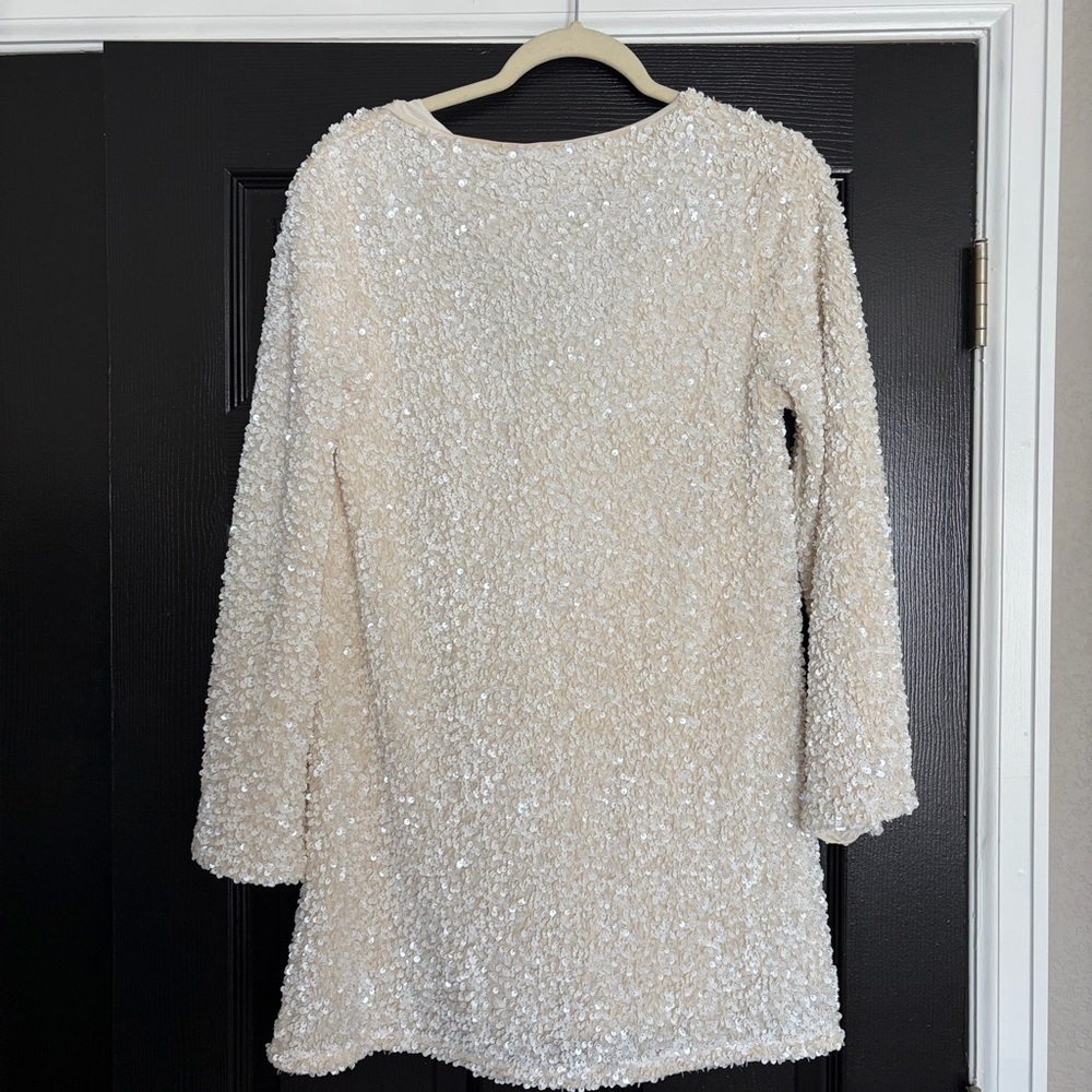 Viral H&M  Shift Dress with black bow on back!